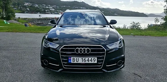Audi A6 2017 photo 2