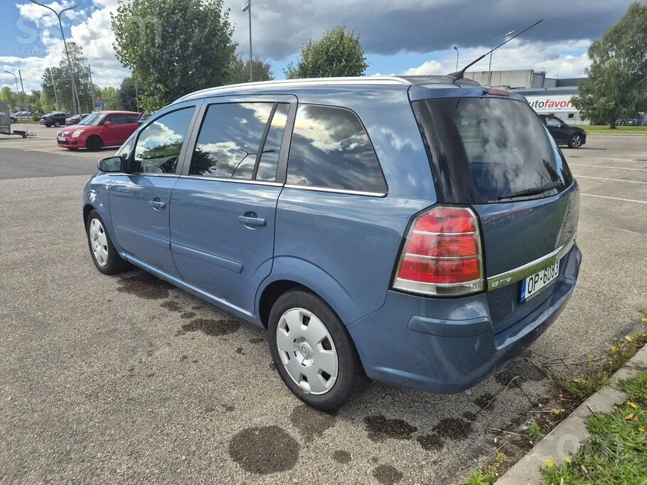 Opel Zafira 2007 photo 3