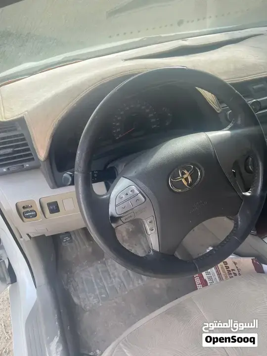 Toyota Camry 2011 photo 2