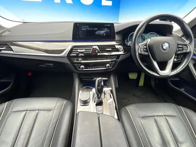 BMW 5 Series 2017 photo 2