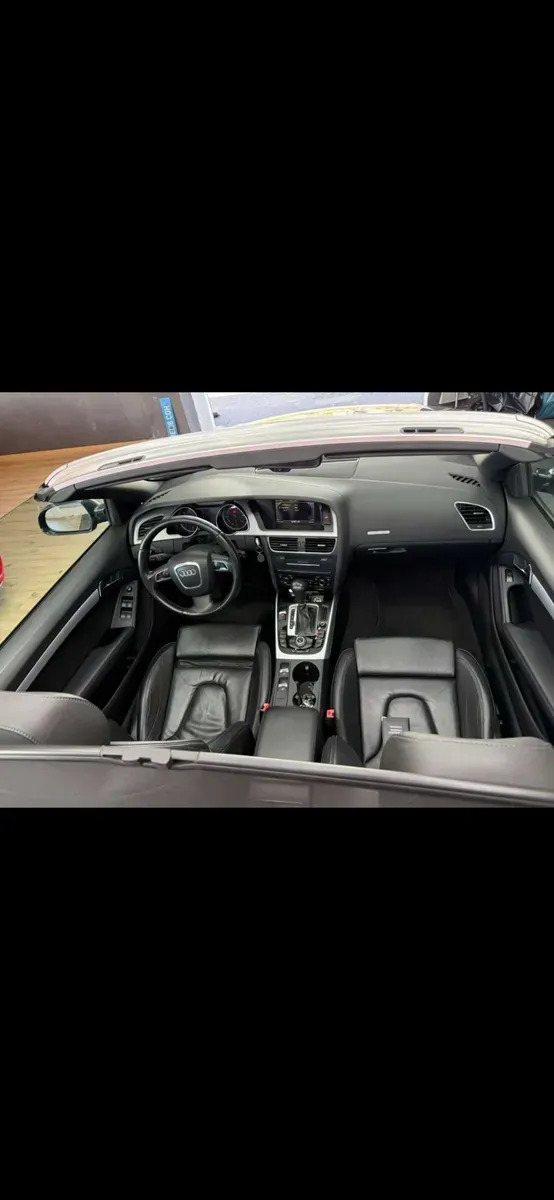 Audi A5 2009 photo 2