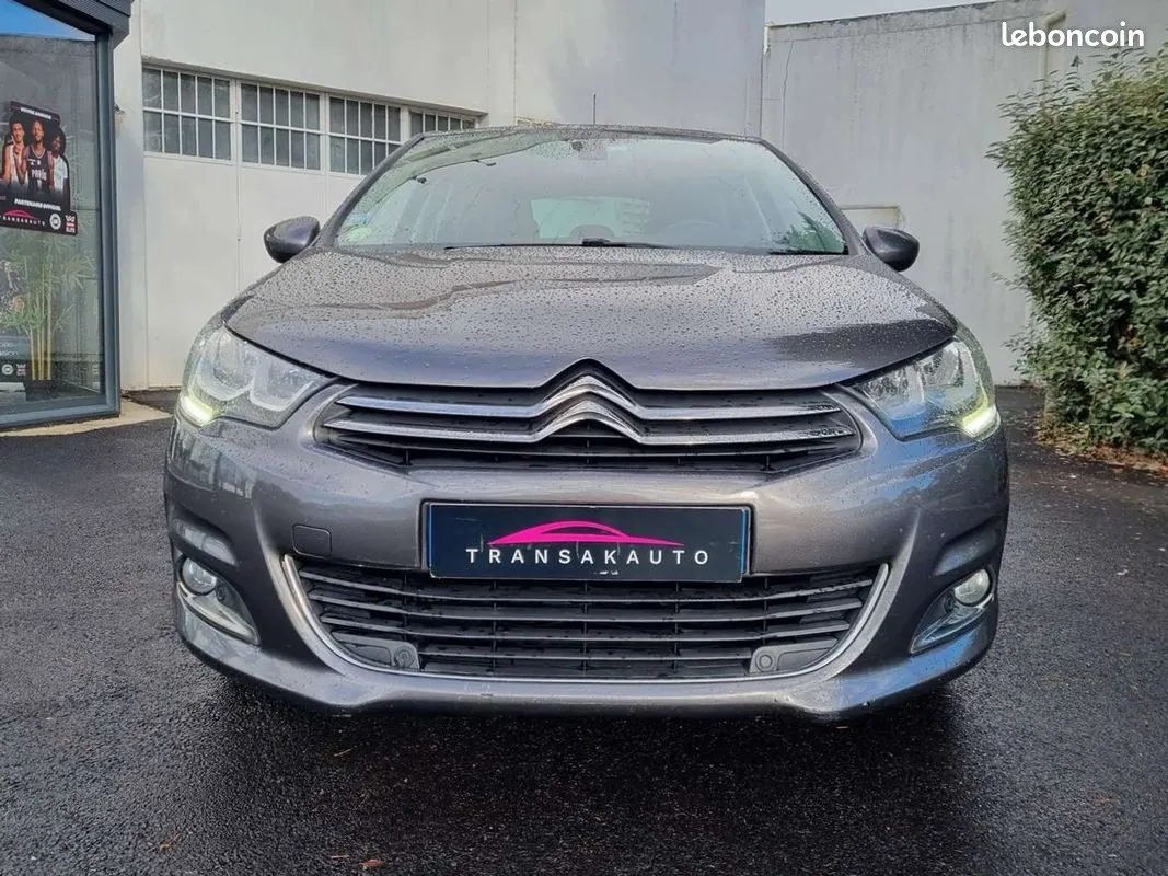 Citroen C4 2018 photo 3