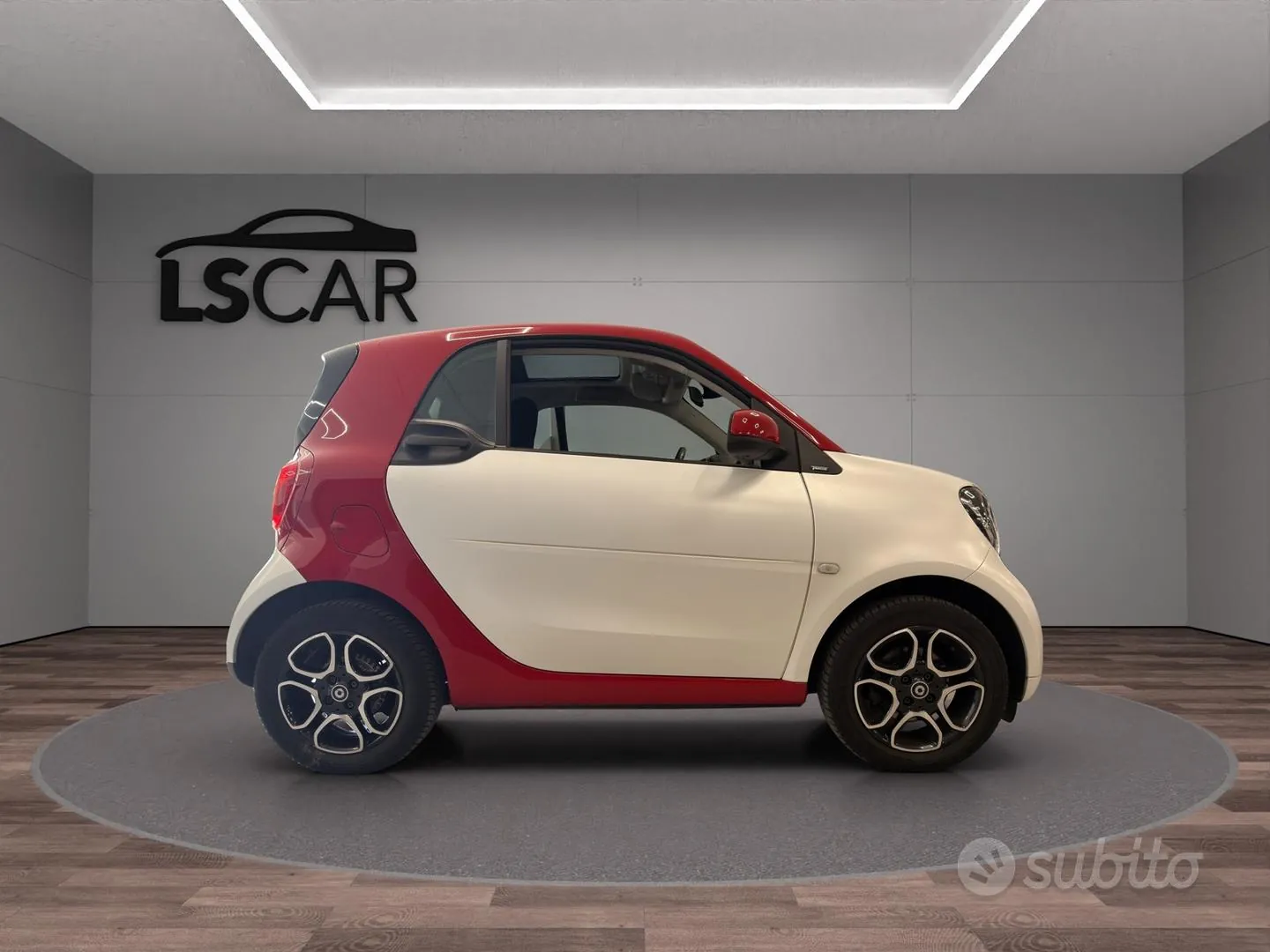 Smart Fortwo 2017 photo 2