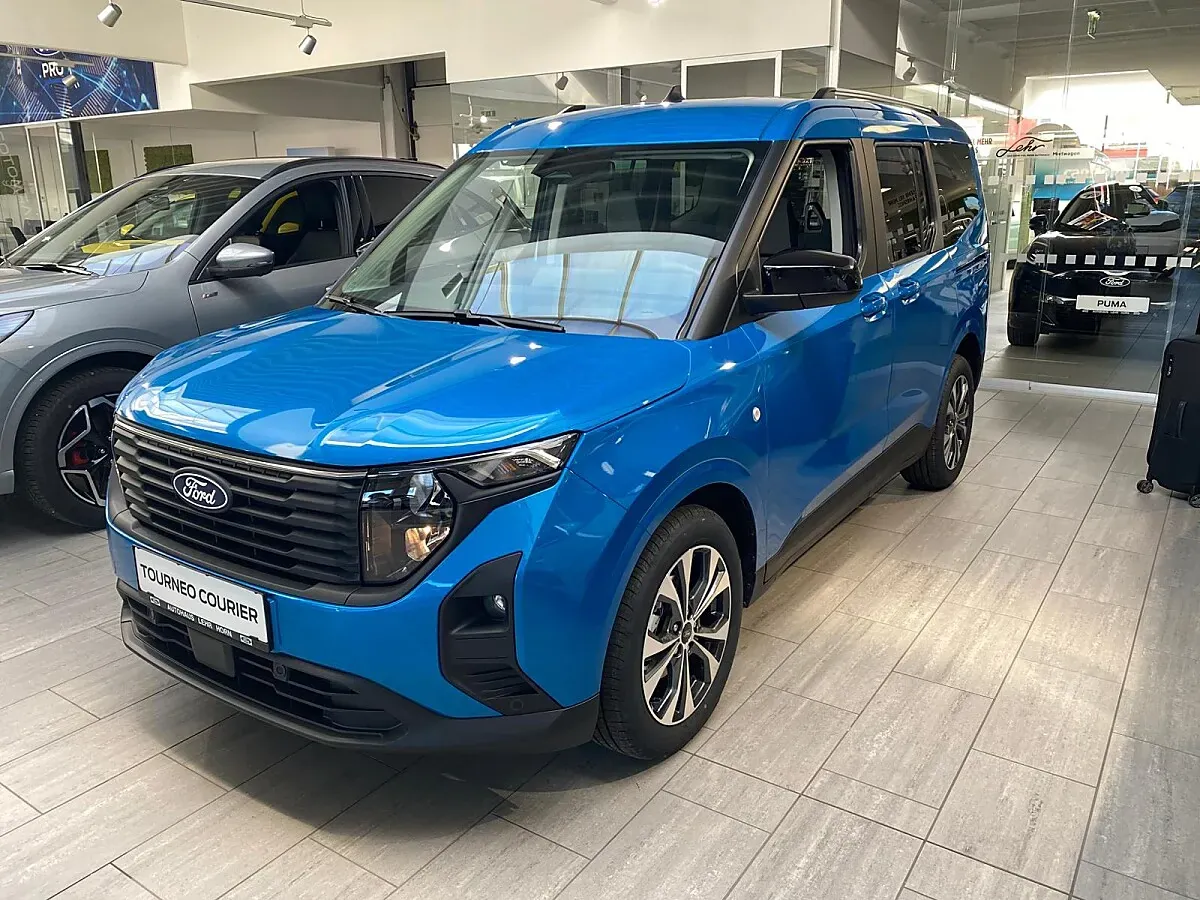 Ford Tourneo Courier 2026 photo 3