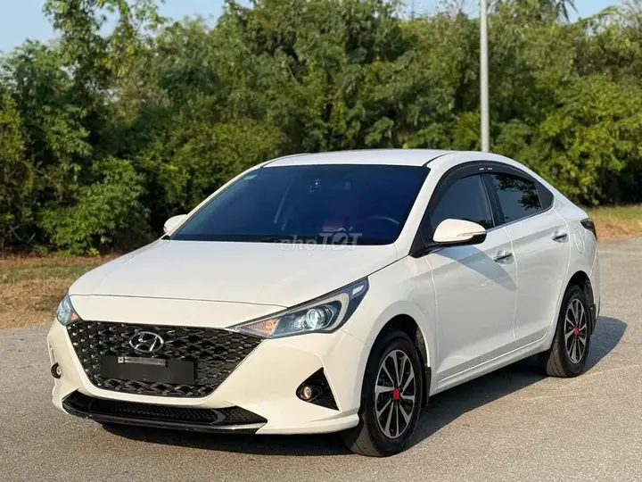 Hyundai Accent 2021 photo 2
