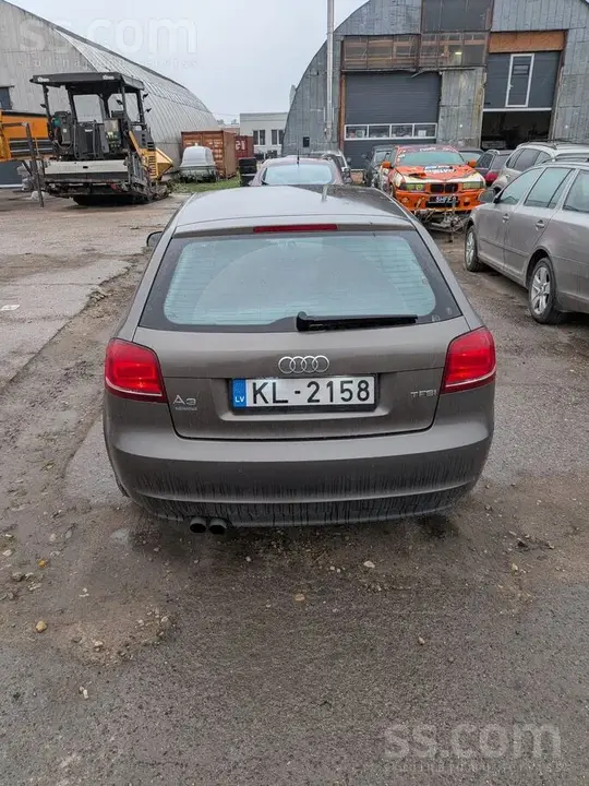 Audi A3 2011 photo 2