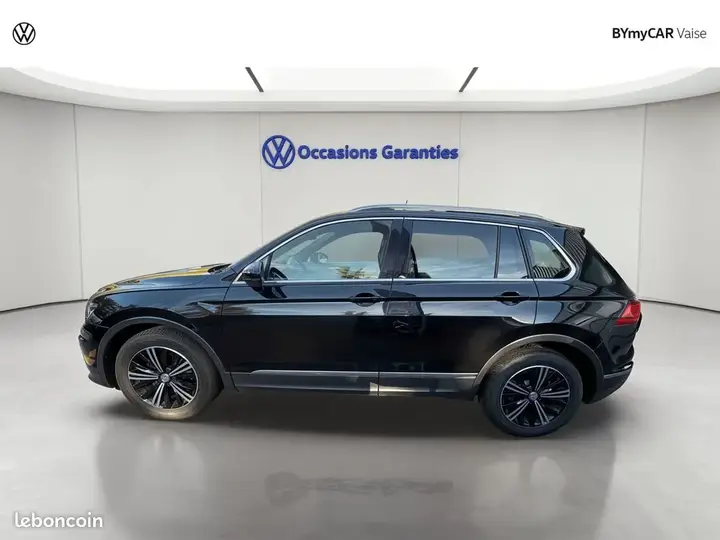 Volkswagen Tiguan 2019 photo 2