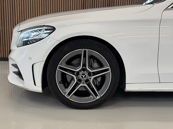 Mercedes-Benz C220 2020 photo 2