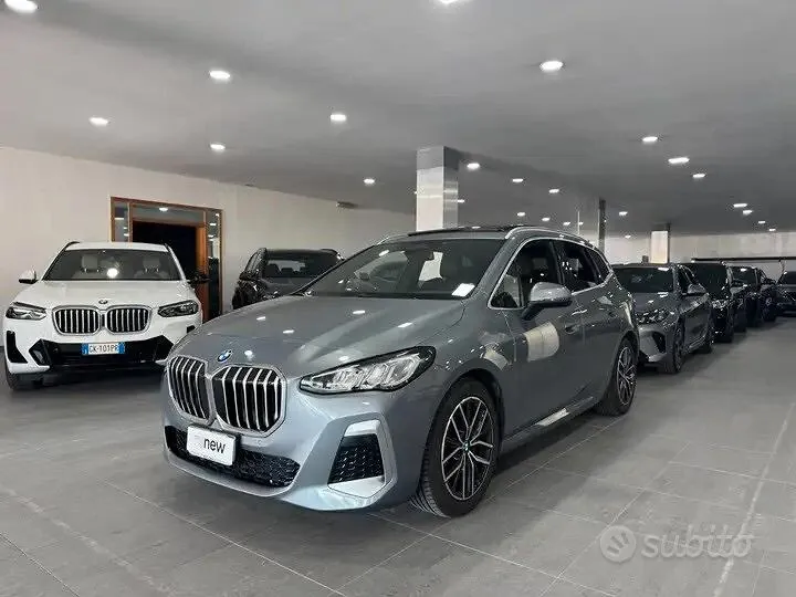 BMW 218D 2022 photo 2