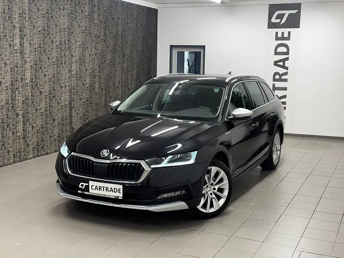 Skoda Octavia 2023 photo 2