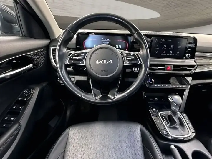Kia Seltos 2024 photo 5