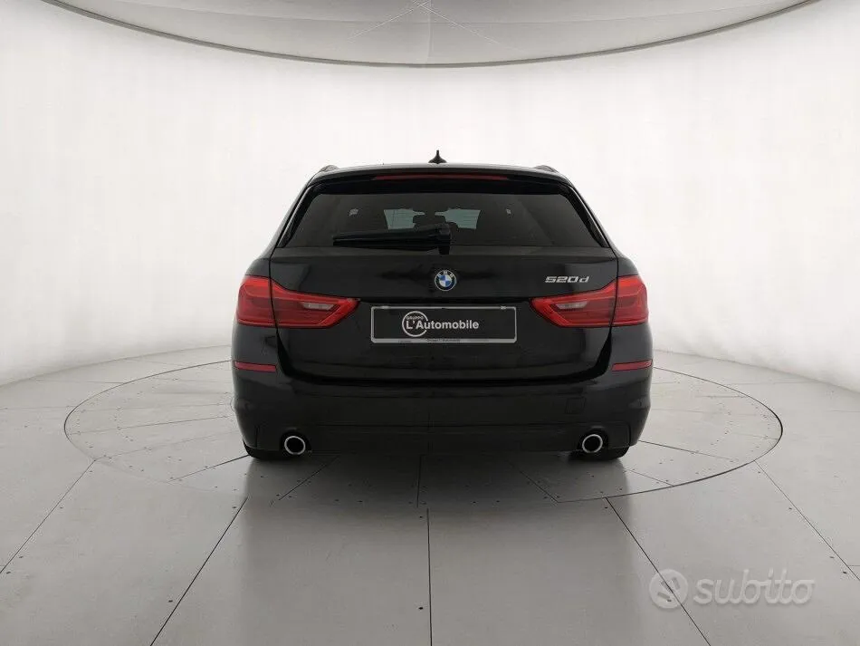 BMW 5 Series 2019 photo 4