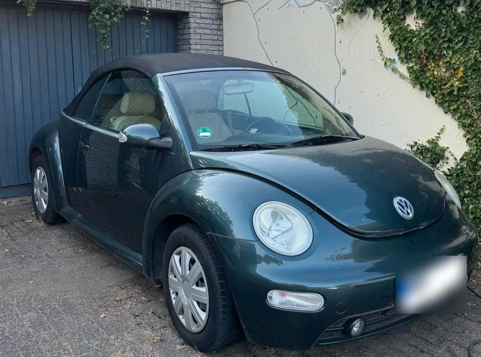 Volkswagen New Beetle