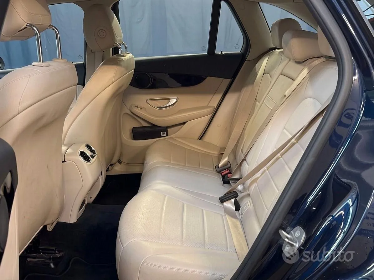Mercedes-Benz Glc 2018 photo 4