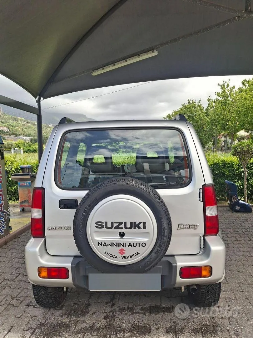Suzuki Jimny 2006 photo 3