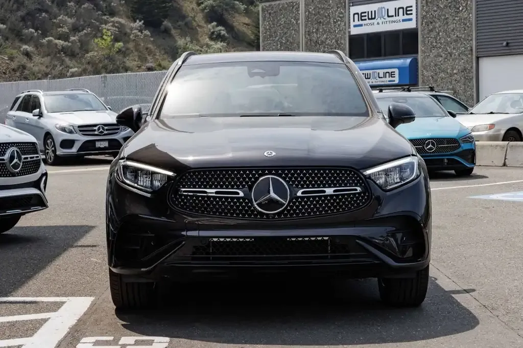 Mercedes-Benz Glc 2026 photo 2