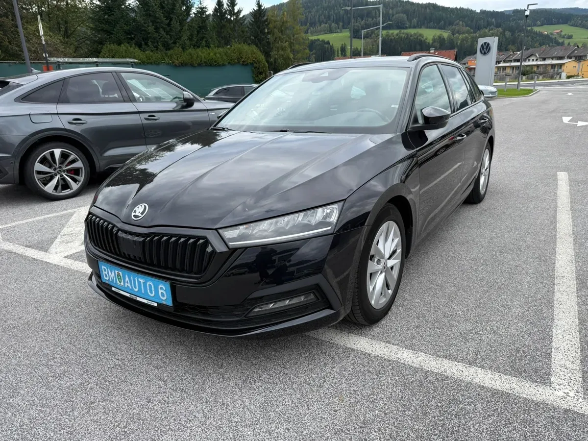 Skoda Octavia 2020 photo 2