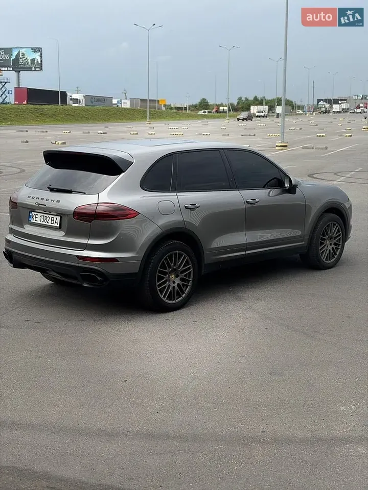 Porsche Cayenne 2015 photo 4