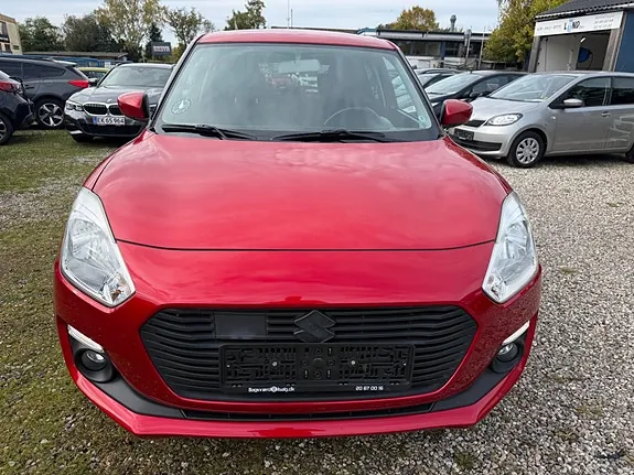 Suzuki Swift 2017 photo 2