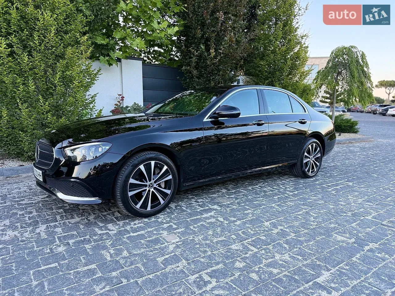 Mercedes-Benz E-Class 2021 photo 4
