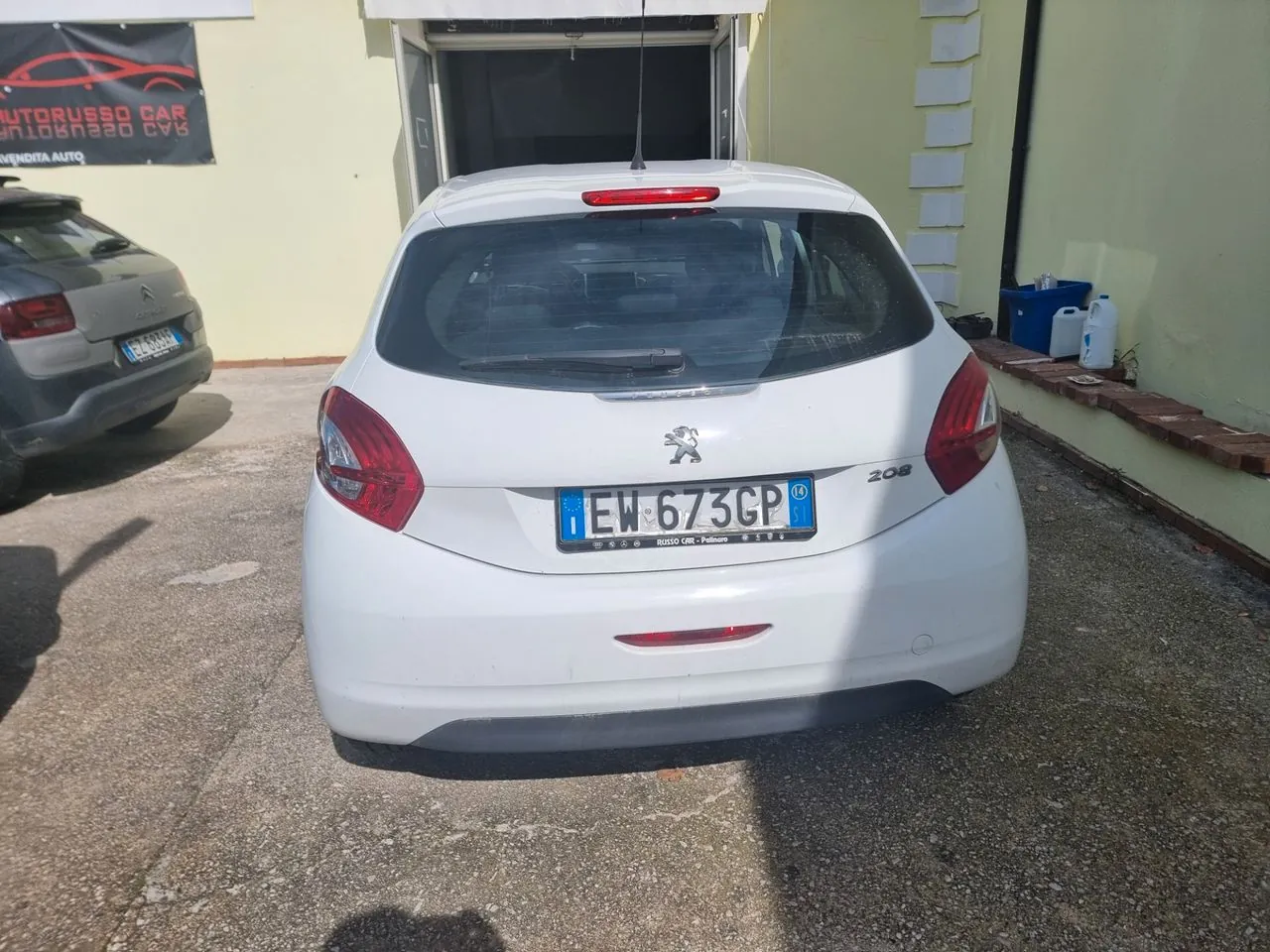 Peugeot 208 2014 photo 4