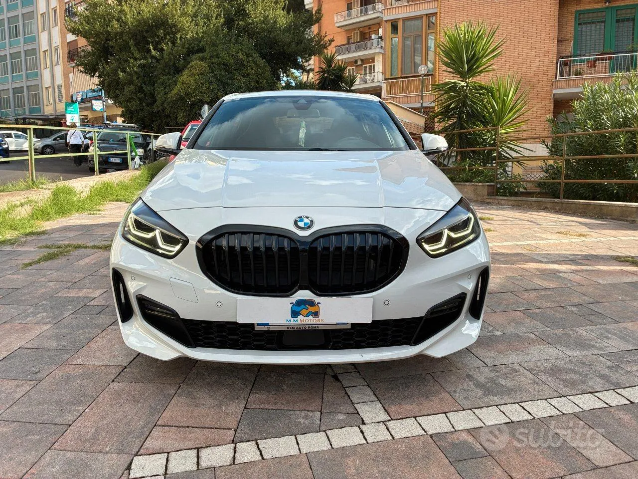 BMW 118D 2022 photo 2