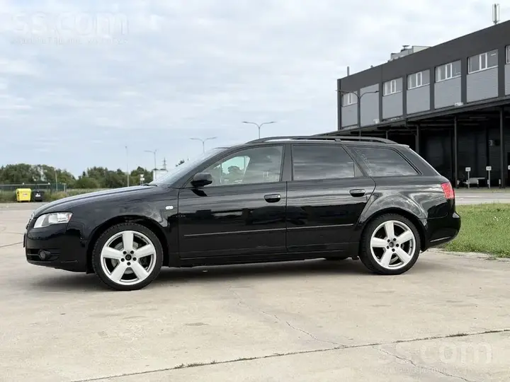 Audi A4 2008 photo 2