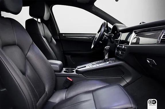Porsche Macan 2020 photo 3