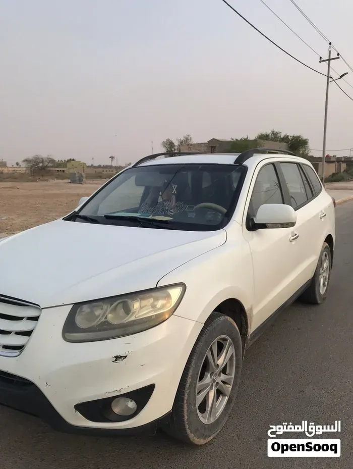 Hyundai Santa Fe 2012 photo 4