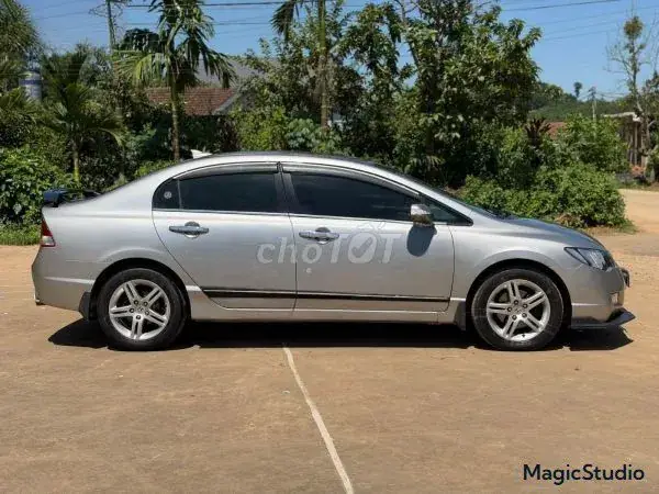Honda Civic 2006 photo 2