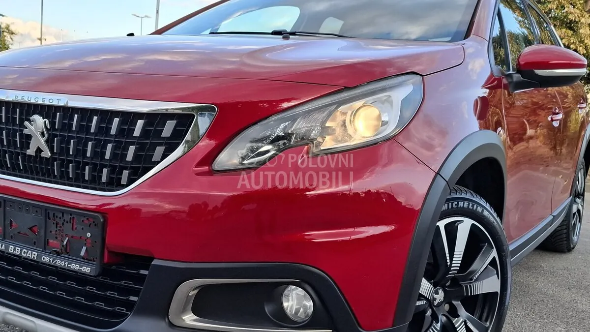 Peugeot 2008 2017 photo 2