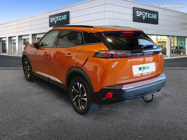 Peugeot 2008 2024 photo 3
