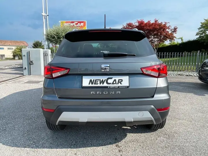 Seat Arona 2018 photo 4