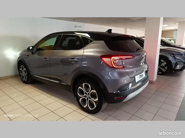 Renault Captur 2023 photo 5