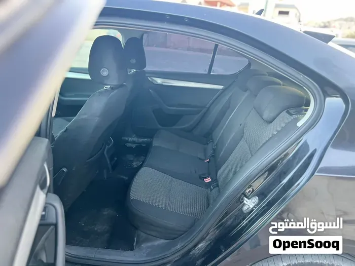 Skoda Octavia 2016 photo 2