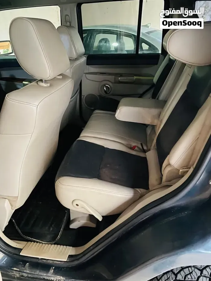 Jeep Commander 2008 photo 3