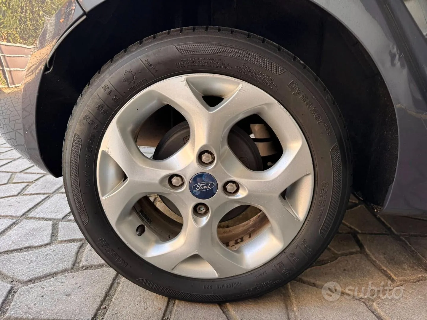 Ford Fiesta 2012 photo 5