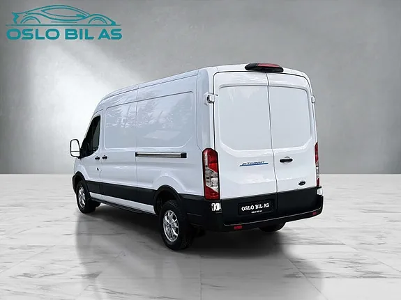 Ford Transit 2022 photo 4
