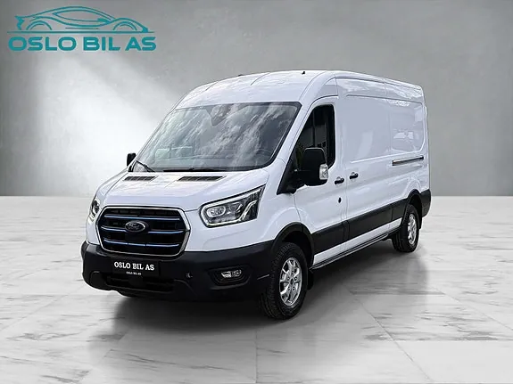 Ford Transit 2022 photo 2