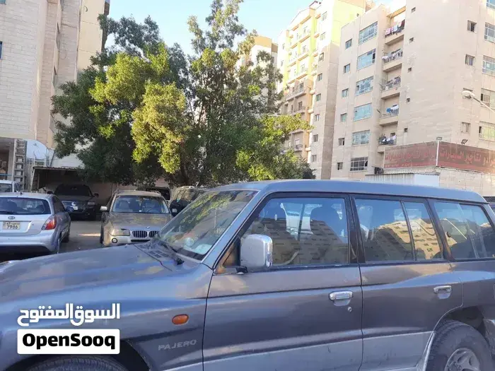 Mitsubishi Pajero Gls 2000 photo 3