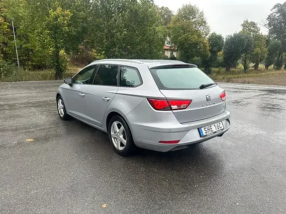 Seat Leon 2020 photo 2