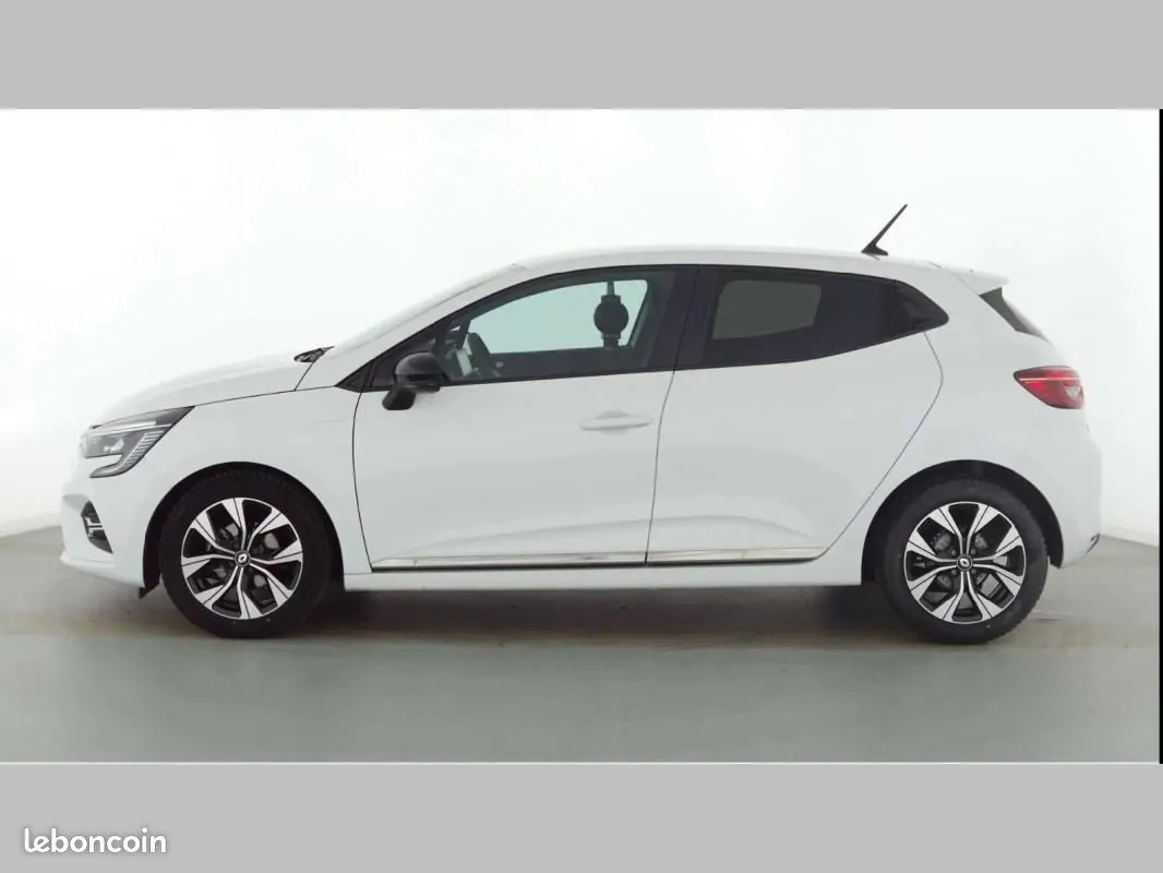 Renault Clio 2023 photo 4