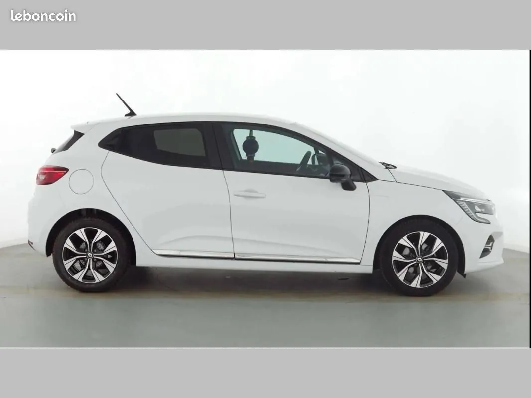 Renault Clio 2023 photo 5