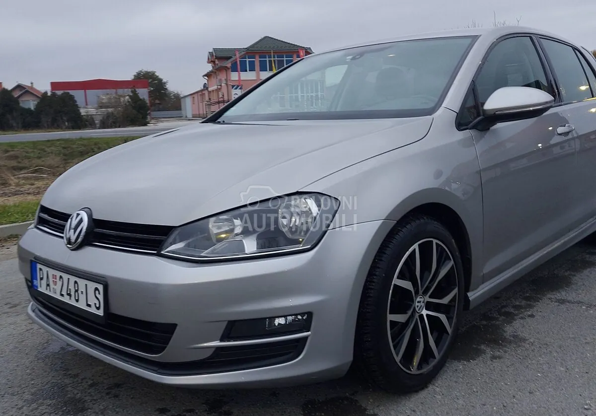 Volkswagen Golf 7 2012 photo 4