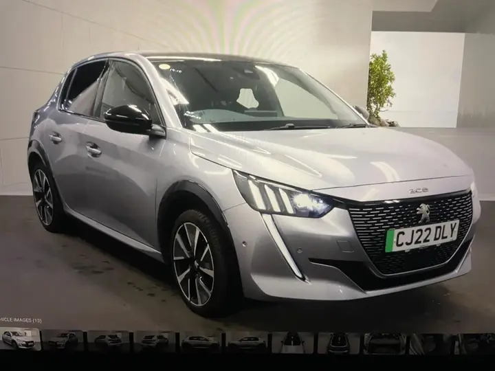 Peugeot E-208 2022 photo 2