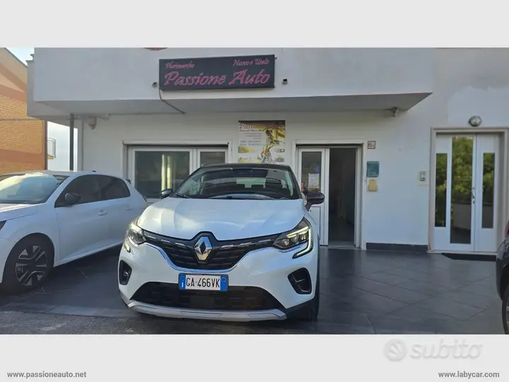 Renault Captur 2020 photo 2