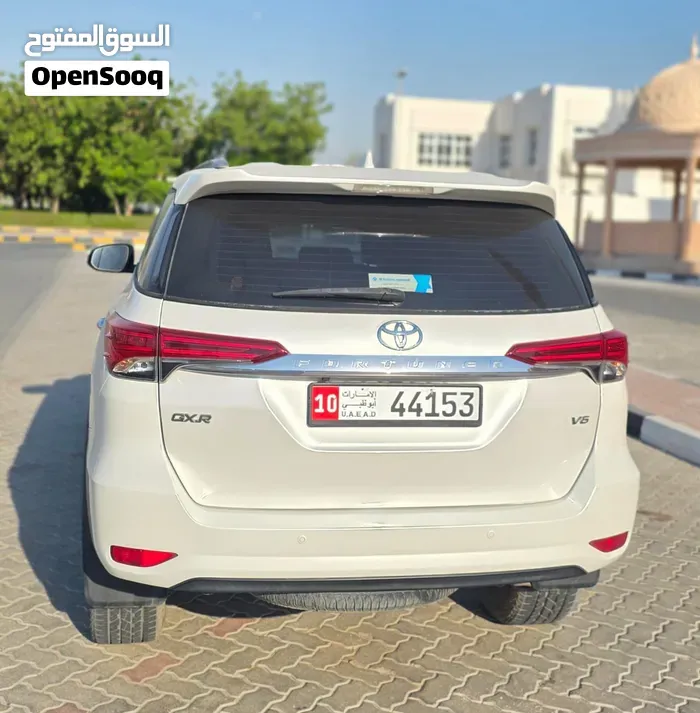 Toyota Fortuner 2016 photo 3