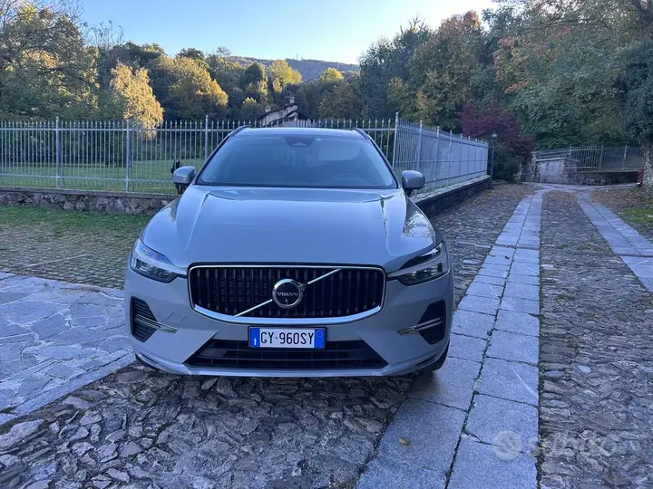 Volvo Xc60 2025 photo 2