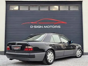 Mercedes-Benz E 500 1992 photo 2