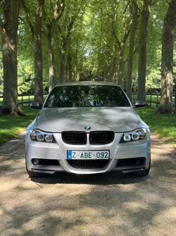BMW 325I